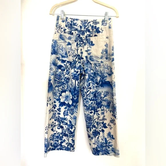 Maeve Blue Floral Cropped Pants - Picture 6 of 11